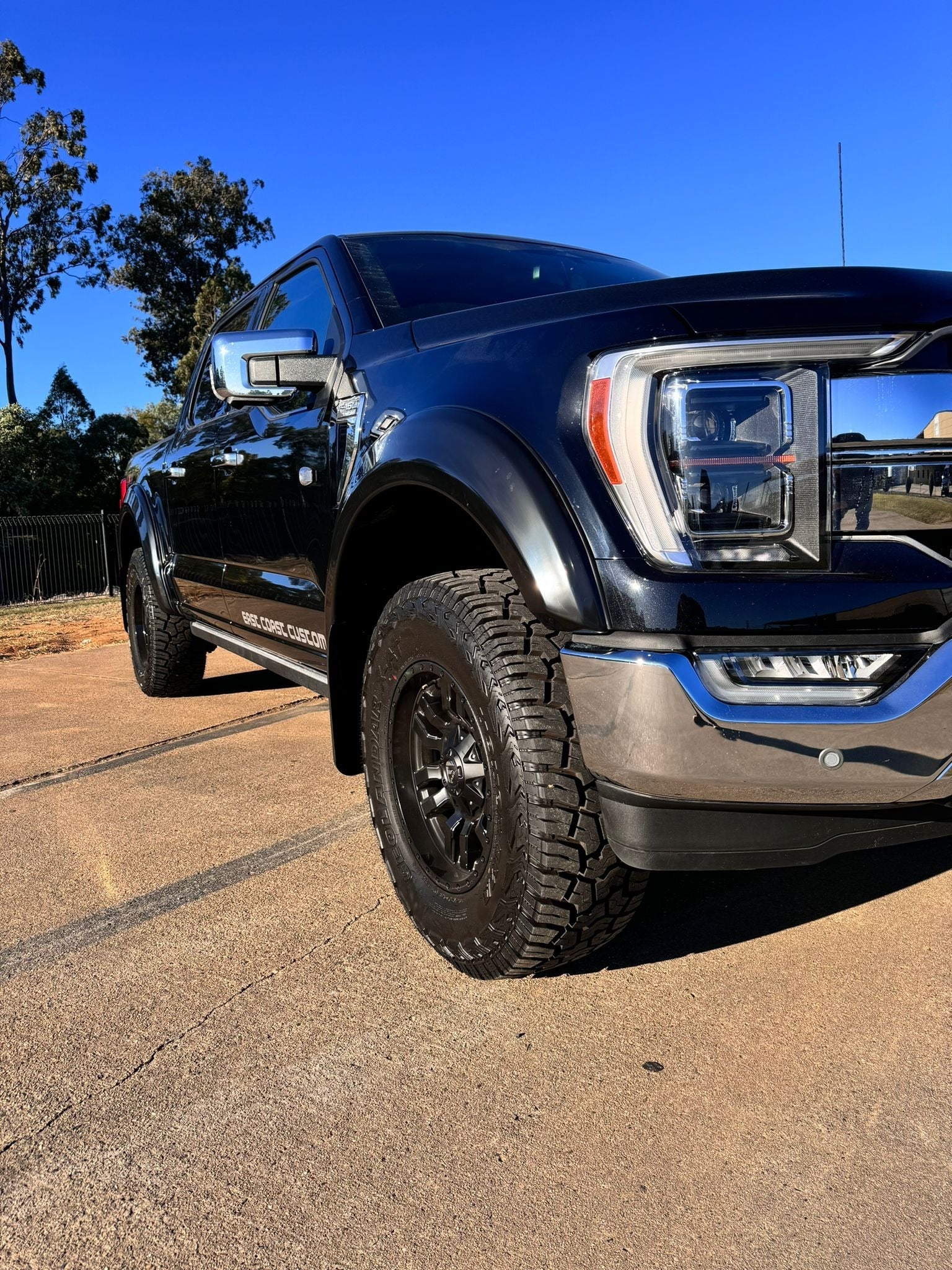 Fender Flares (Smooth) & Mudflaps, Front & Rear