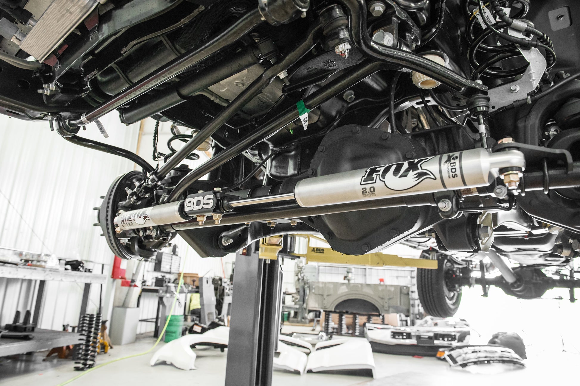Dual Steering Stabiliser Kit, Suits 2.5-9" Lift