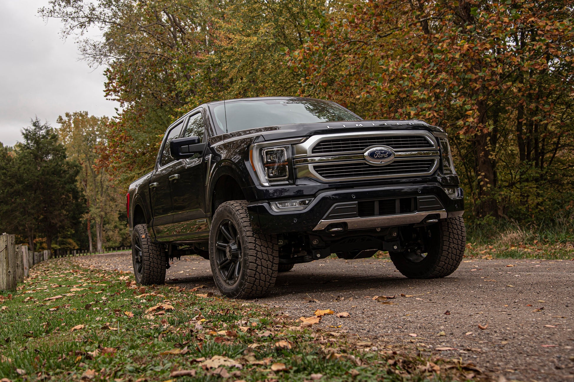 4" Lift Kit with Fox 2.5" Coilover DSC Shocks, Rear Fox 2.0