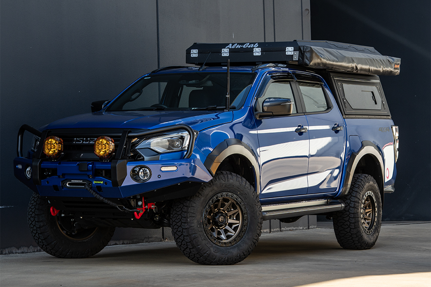 Isuzu Dmax Aluminium Canopy
