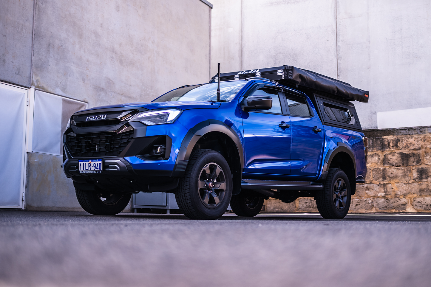 Isuzu Dmax Aluminium Canopy