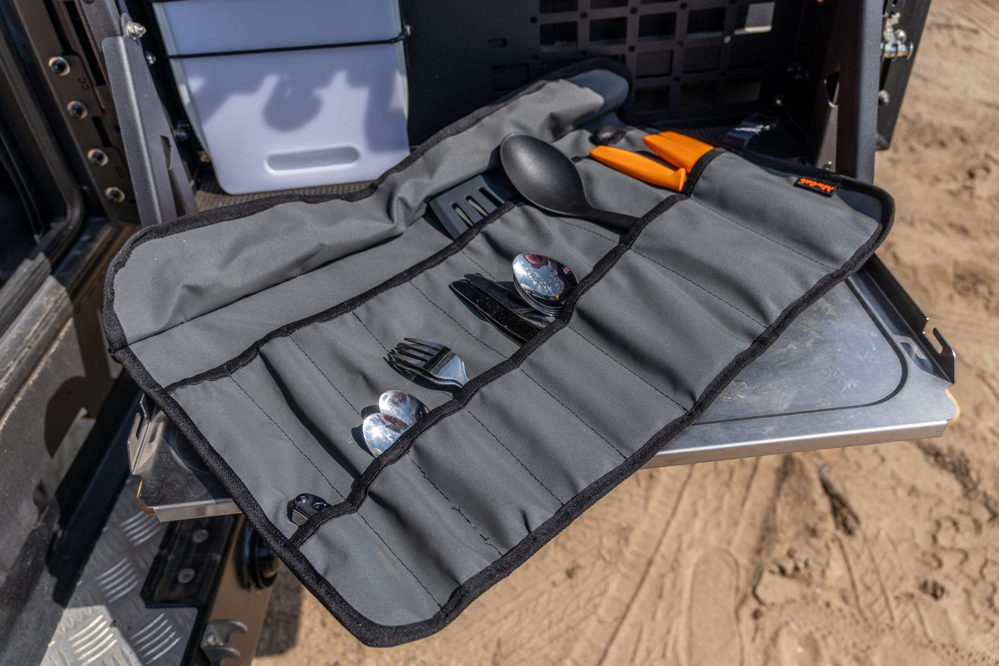 Deluxe Cutlery Roll