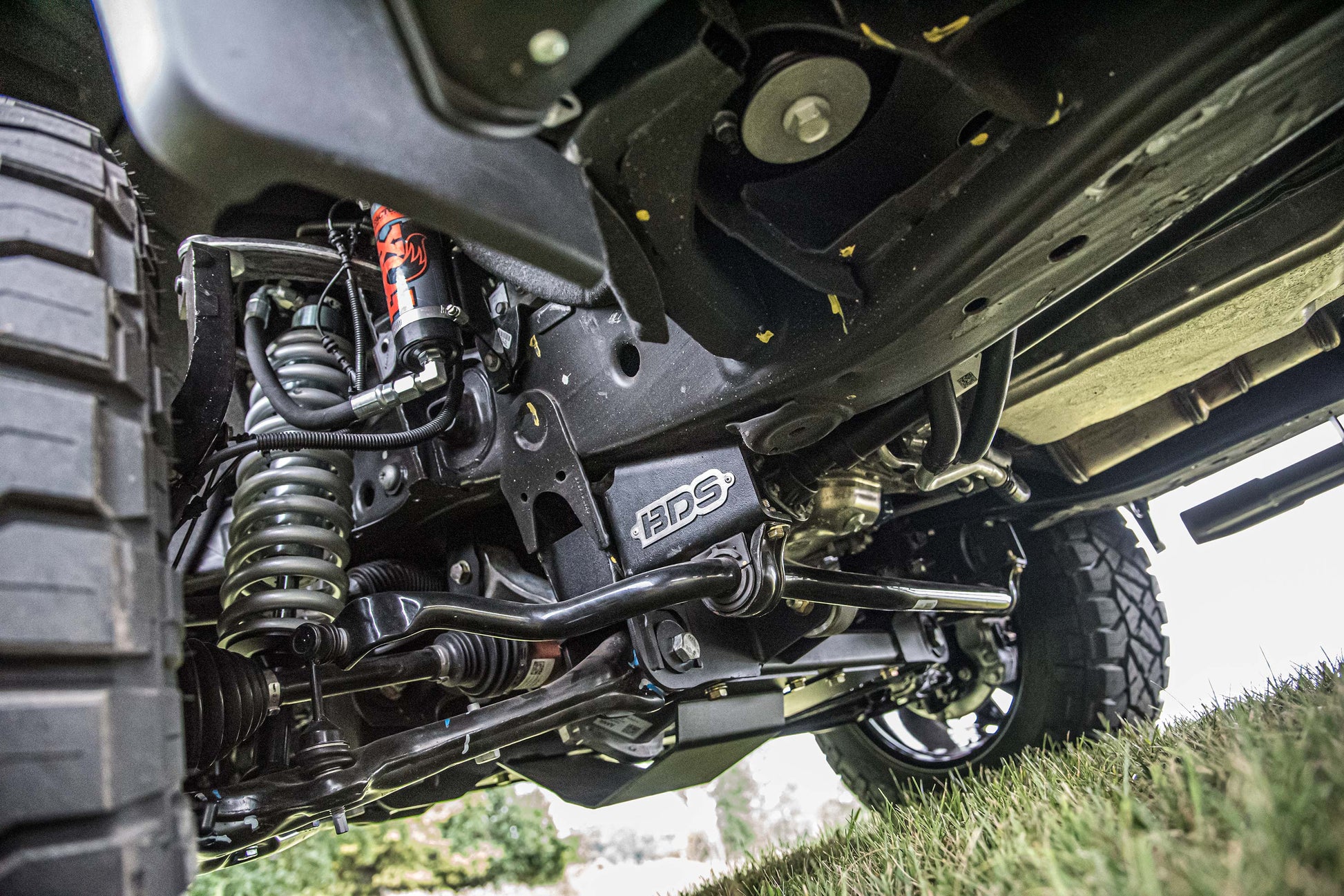 4" Levelling Kit with Fox 2.5" PE DSC Coilover Front Shocks & Rear Fox 2.0 Shocks (Petrol)