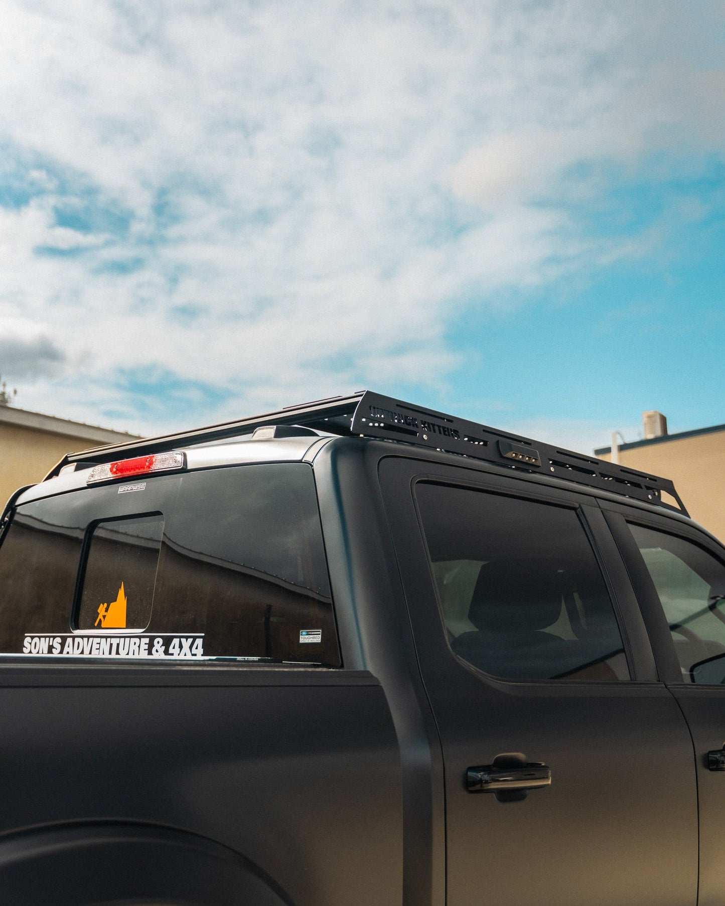Adventure Rails™ MAX Roof Rack, Lightbar Compatible